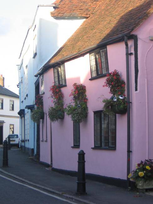 The Latches High Street